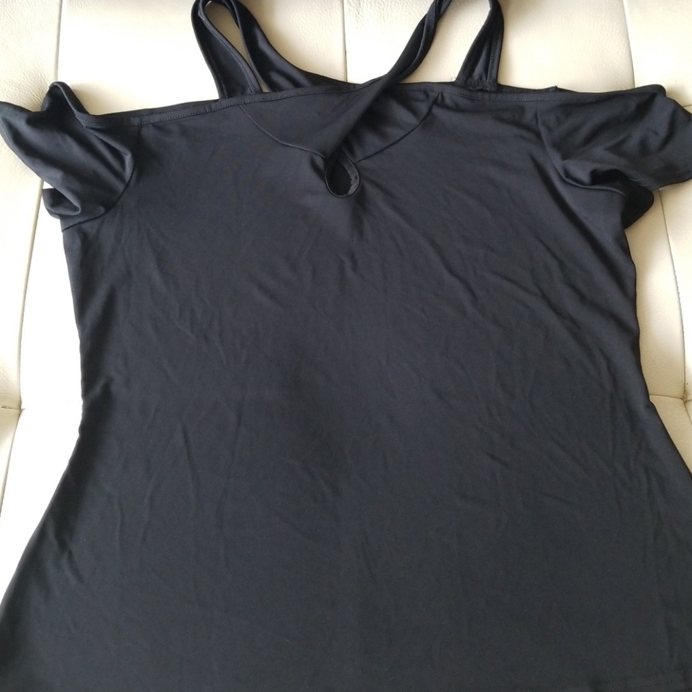 Cold Shoulder Criss Cross Front Top